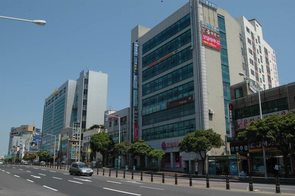 Hostel Lyndon Jeju Extérieur photo