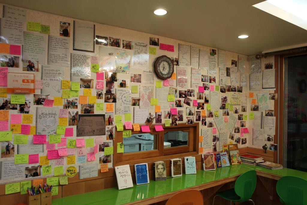 Hostel Lyndon Jeju Extérieur photo